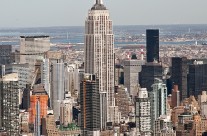 Aerial view of Manhattan centered on Empire State Building